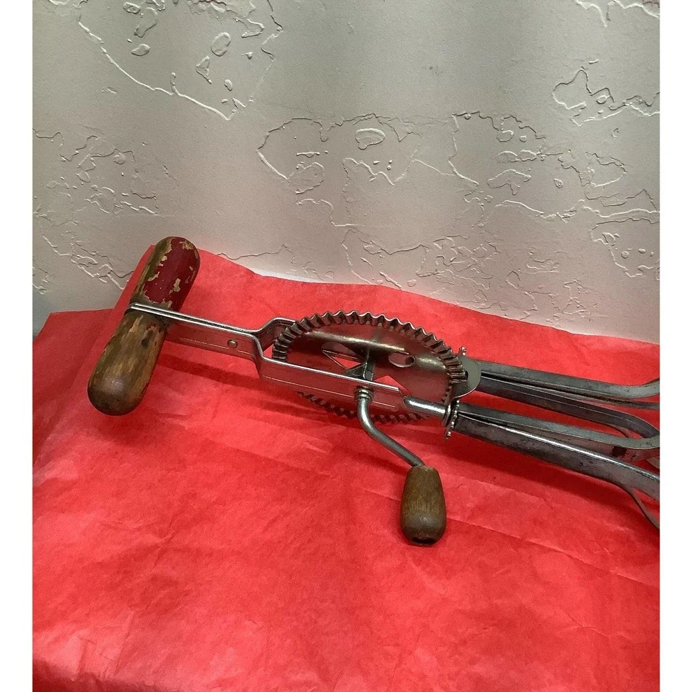 Vintage‎ Hand Beater
